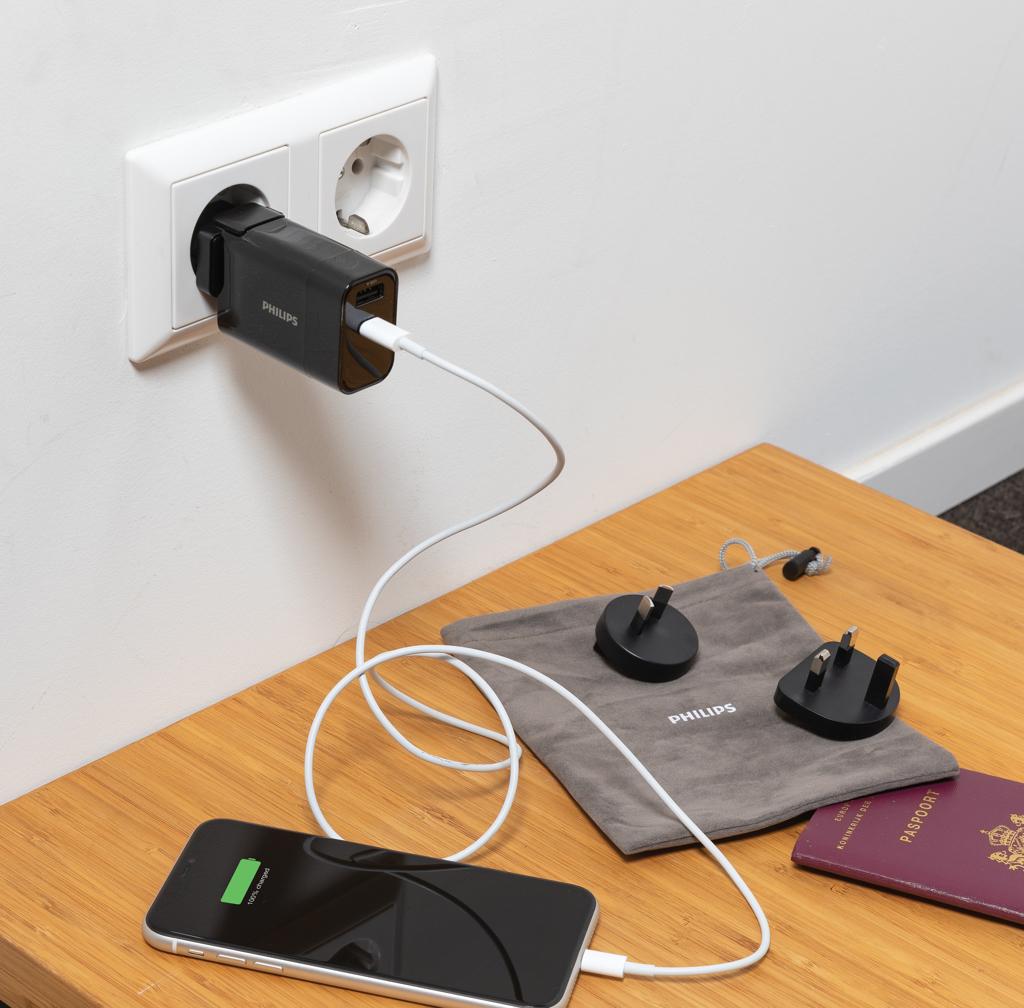 Bild på Reseladdare Philips 30W