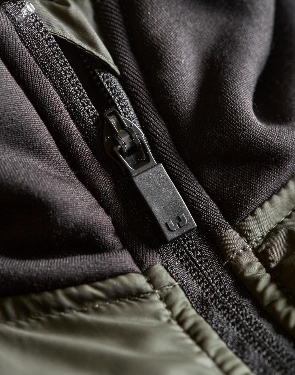 Bild på Hybridjacka TeeJays Hybrid-Stretch
