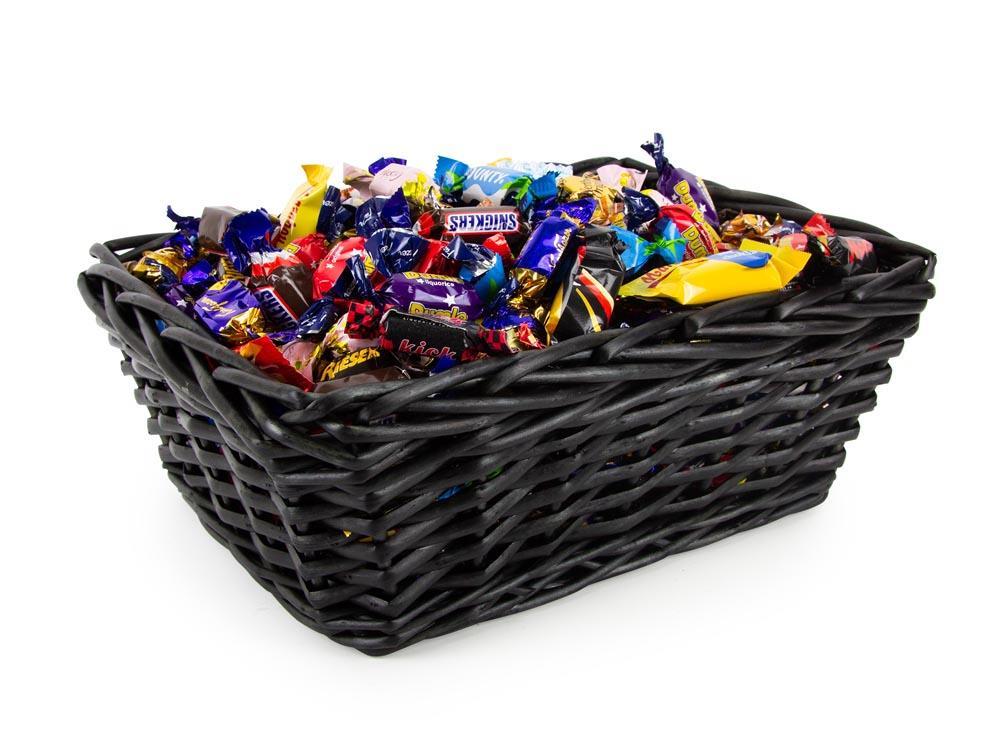 Bild på Julkorg Svart med Godis 2,5kg