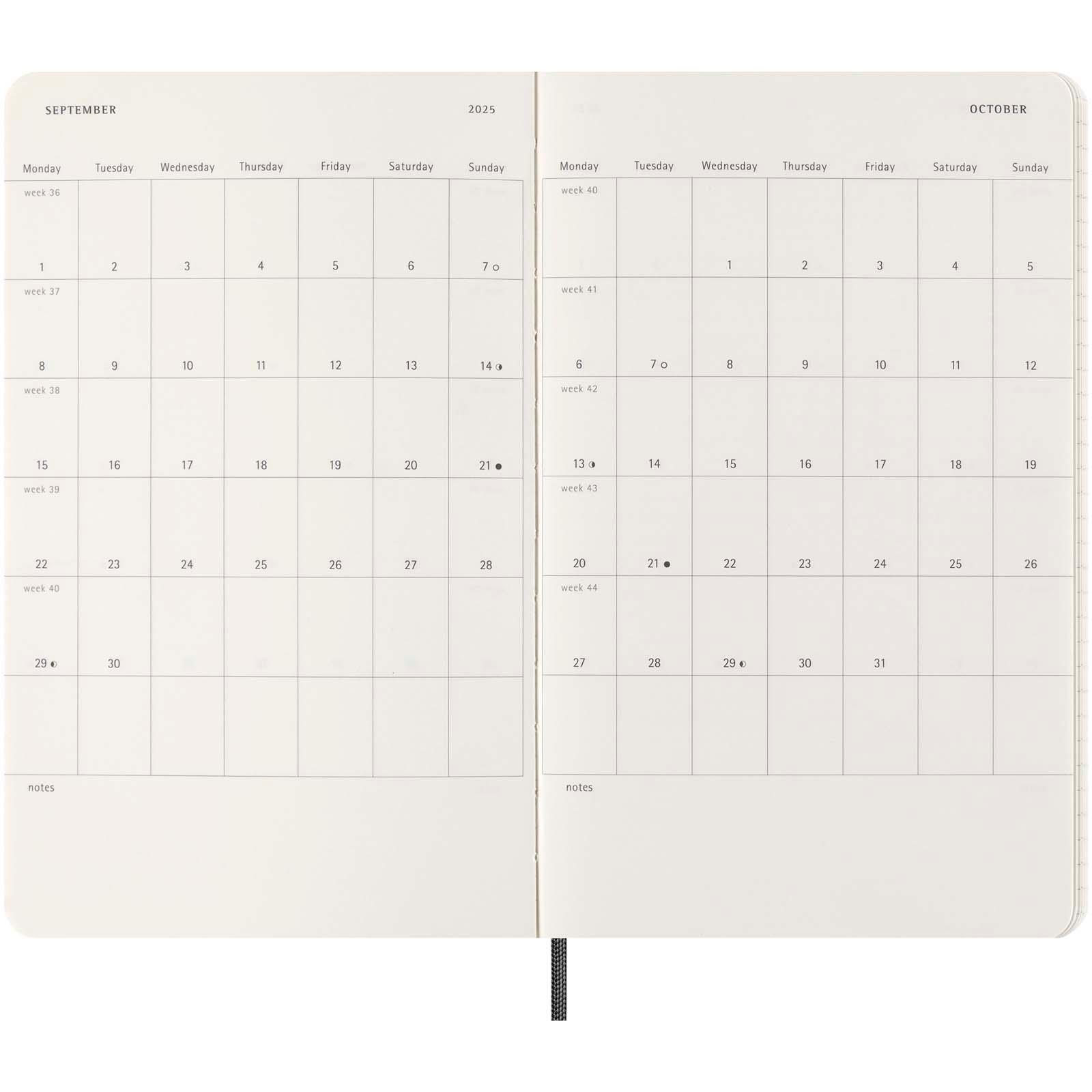 Bild på Veckoplanerare Moleskine Boa 2025 med mjukt omslag