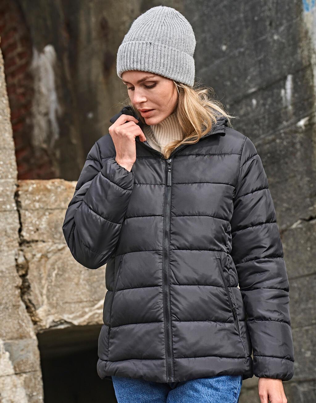 Bild på Dunjacka TeeJays Lite Hooded Dam