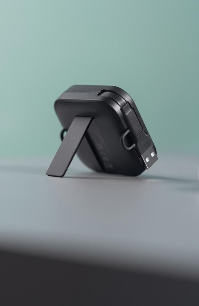 Bild på Mobilstativ Urban Vitamin San Jose med laddningskabel