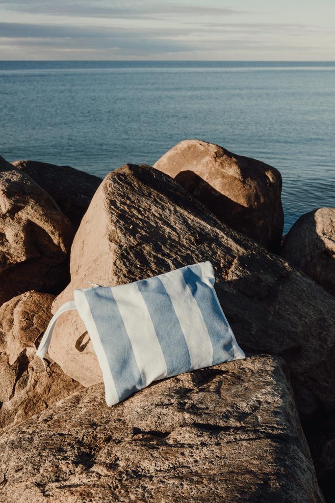 Bild på Essentials-bag VINGA Lagoa