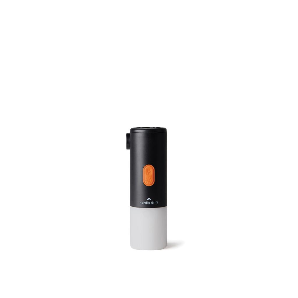 Bild på Luftpump & campinglampa Nordic Drift Titan