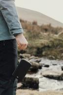 Bild på Powerbank Nordic Drift Titan 10 000 mAh – 3 solpaneler