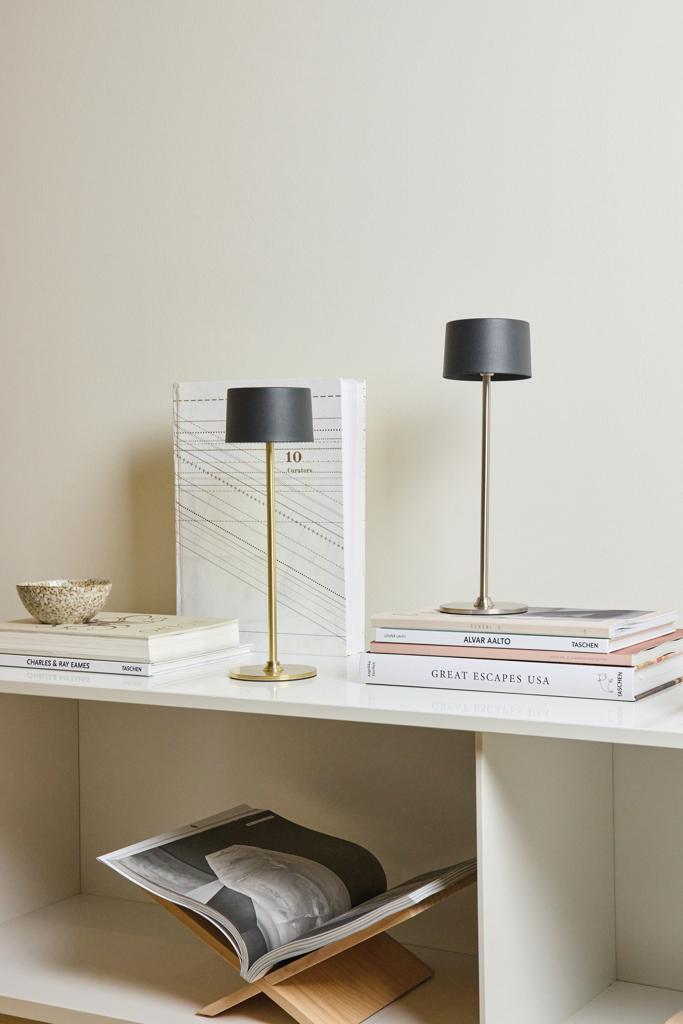 Bild på Bordslampa VINGA Nauro