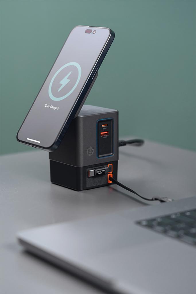 Bild på Hub-laddare Urban Vitamin Sacramento 105 W GaN Bild på Hub-laddare Urban Vitamin Sacramento 105 W GaN