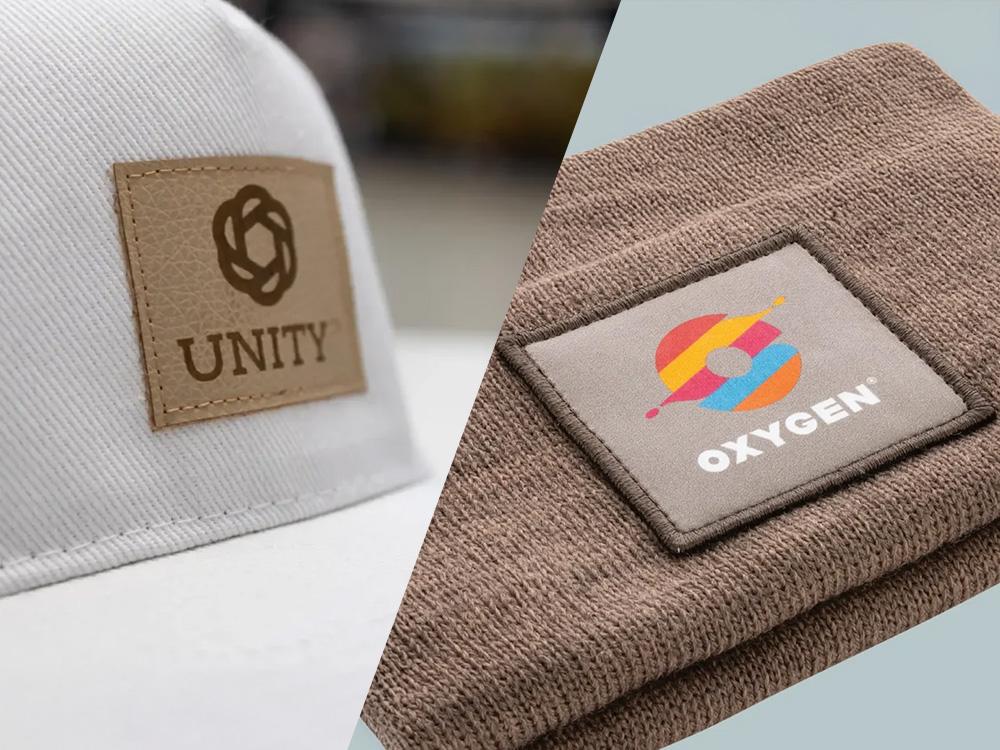 Exempel på märken – lädermärke med logotyp till vänster och tygmärke med tryck till höger.